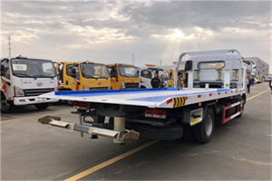 滨江区汽车救援补胎